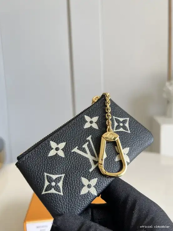 Official oldcobbler VUITTON LOUIS POUCH KEY 0524
